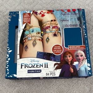Disney Frozen II Charm Bracelet Kit